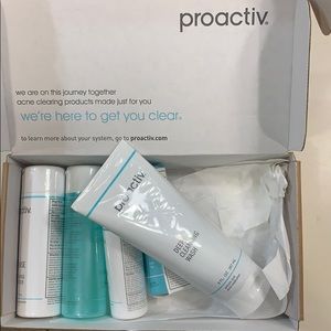 NEVER BEEN OPENED PROACTIV SET